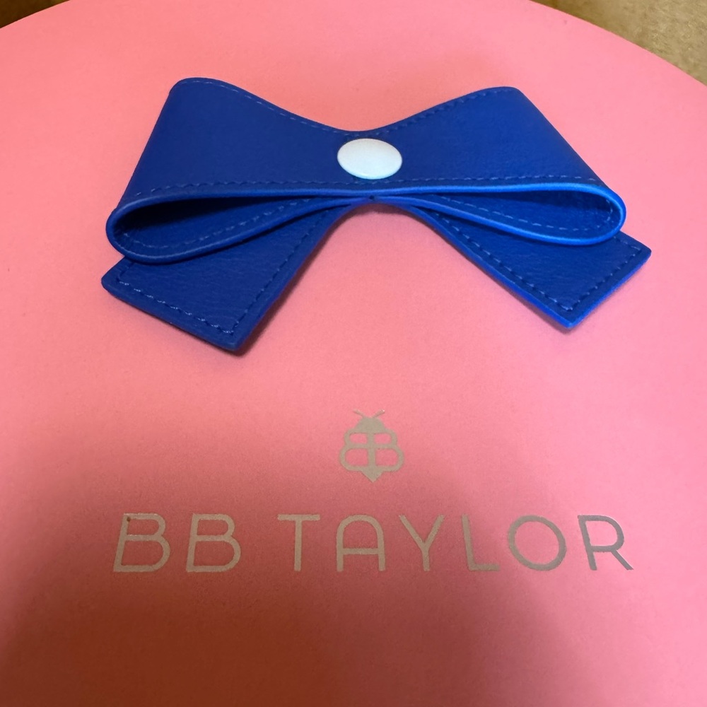 Taylor Blue Mini Bag with Floral Design - Picture 2 of 10
